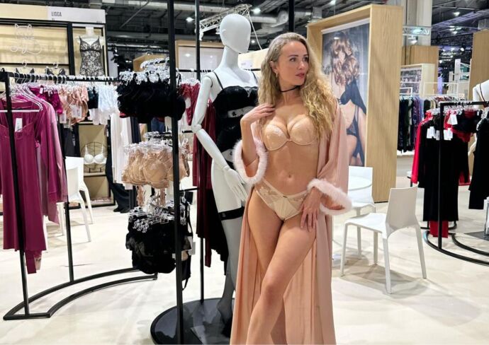 Lisca at the Lingerie Fair in Paris