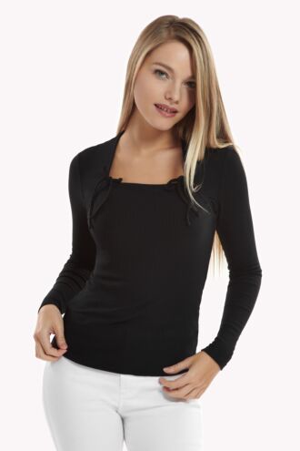 »Kenza« Long-Sleeved Square Neck Top